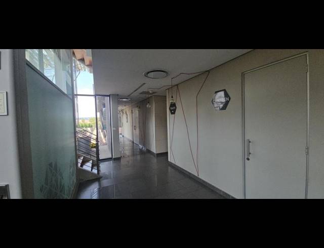 BUSINESS PROPERTY TO RENT IN WATERFALL